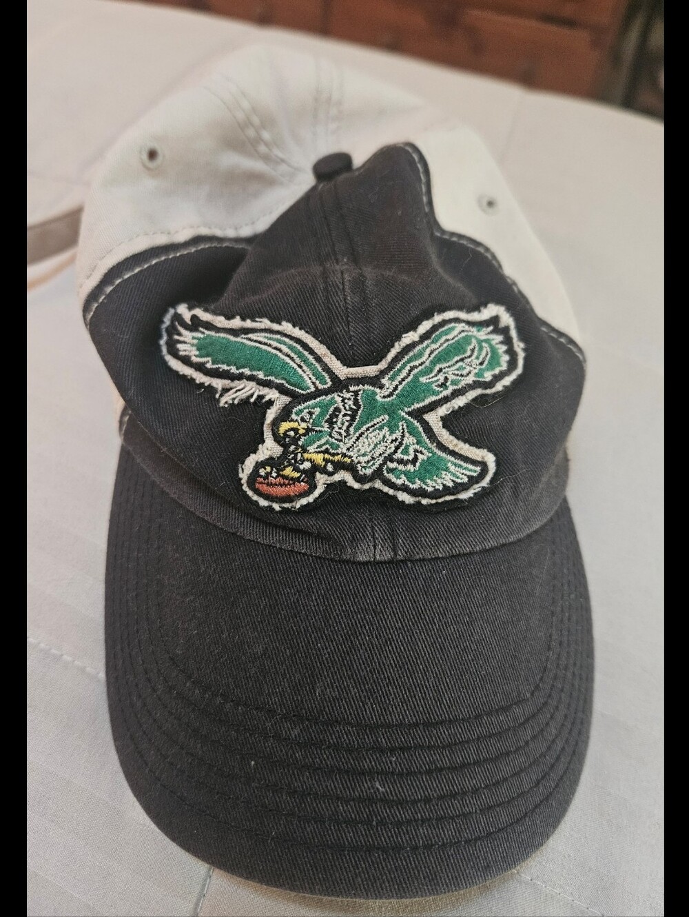Vintage Look Eagles Cap